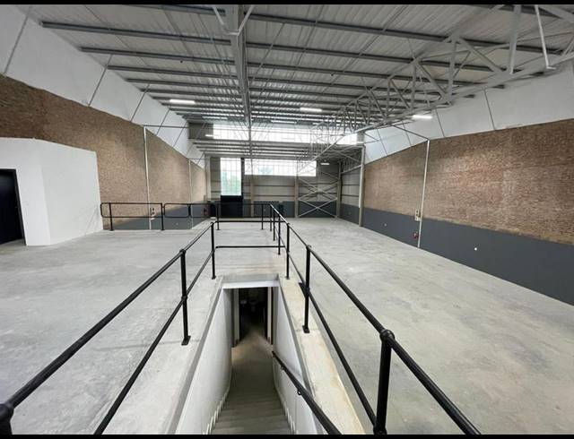 INDUSTRIAL PROPERTY TO RENT IN SAMRAND BUSINESS PARK